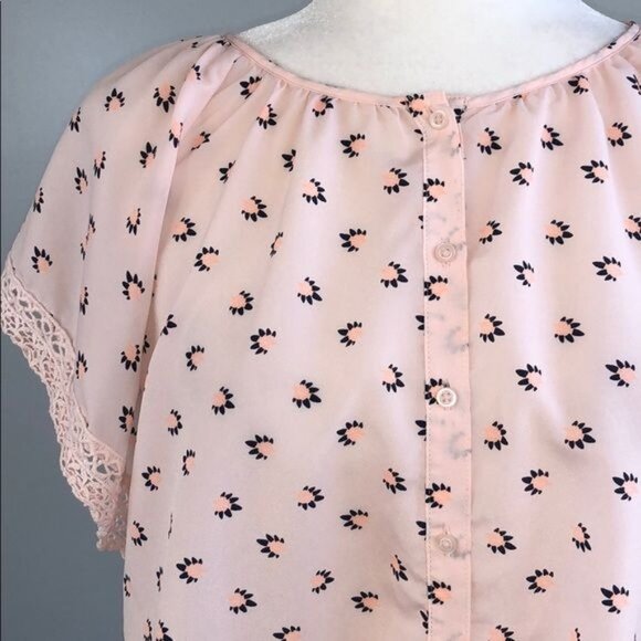 VICTORIA'S SECRET Pink Floral Pleated Back Top - XS - Picture 6 of 8